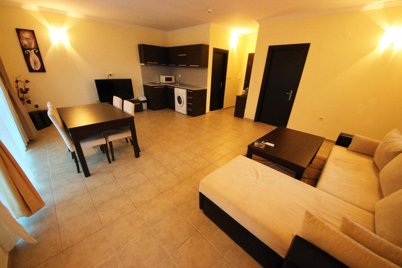 Menada Sveti Vlas Apartments Экстерьер фото